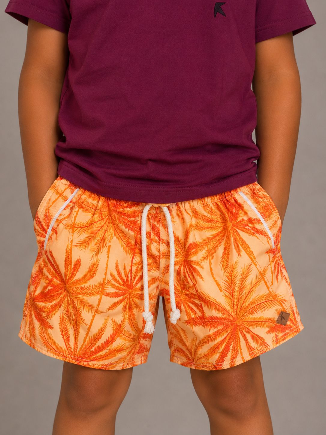 Short Tropical infantil em 8 estampas de palmeiras