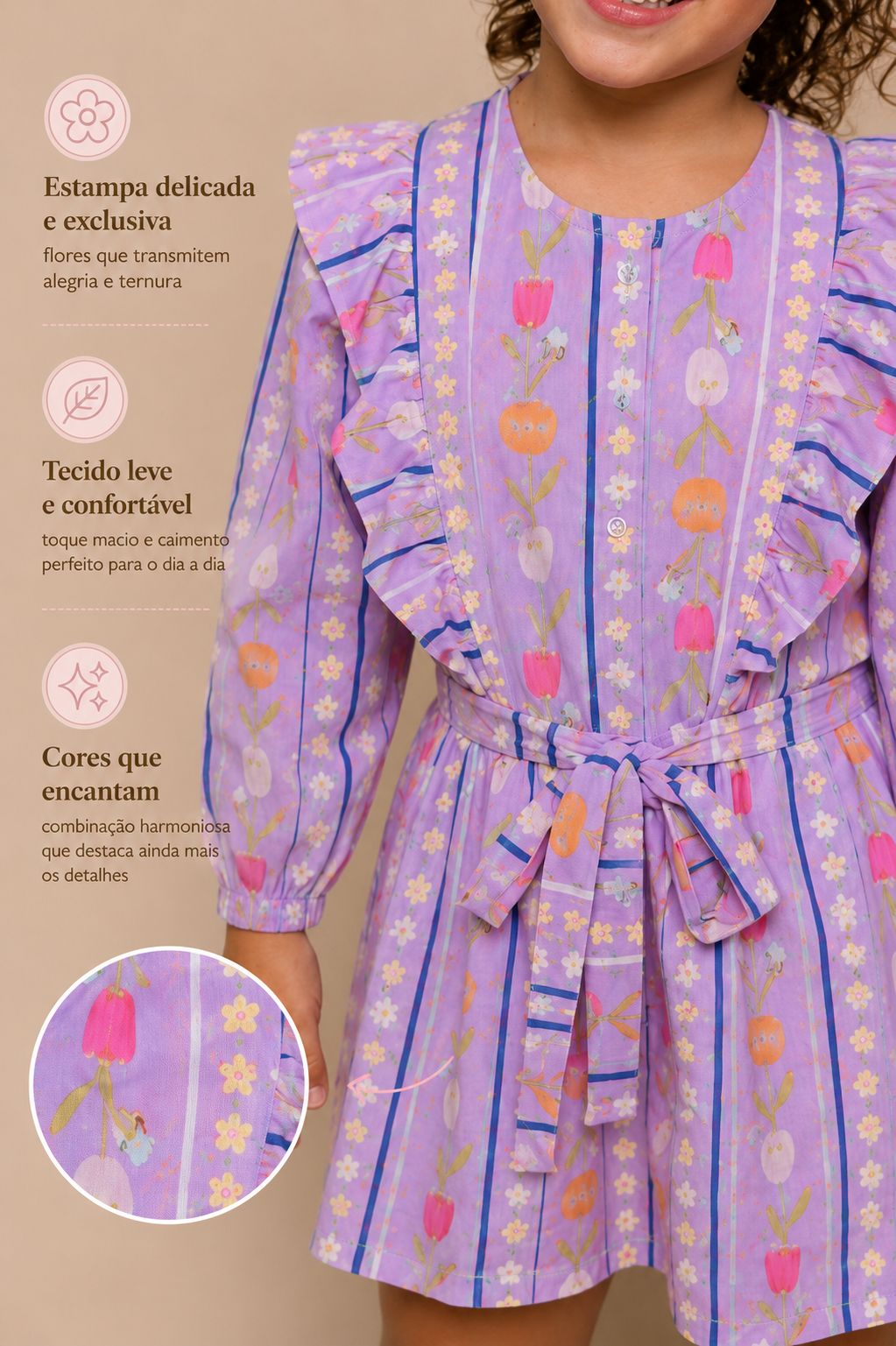 Macaquinho infantil lilás com estampa floral exclusiva, babados e faixa de amarrar