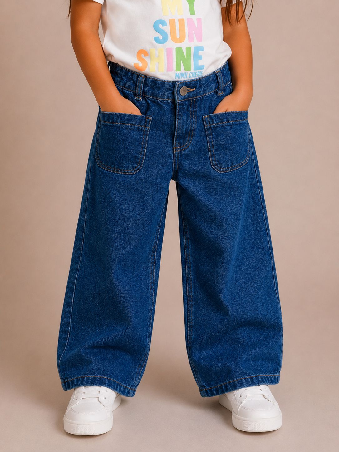 Calça Manu infantil com 3 modelos exclusivos
